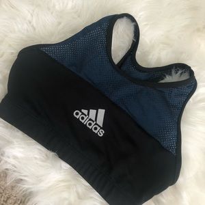 Adidas sports bra (5/$25)